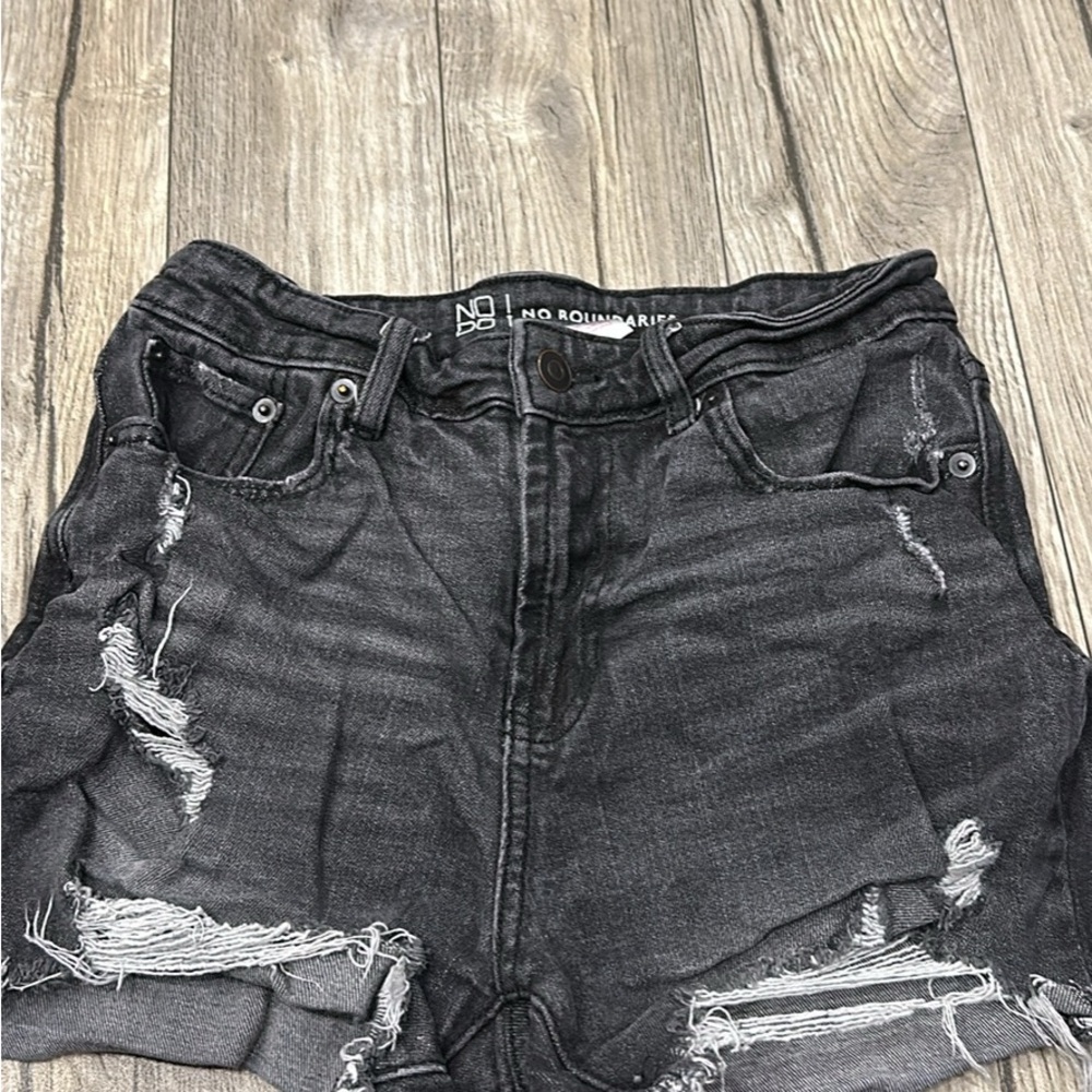 No Boundaries Black Distressed Women's Shorts